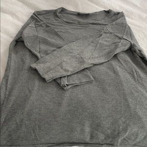 Gray 3/4 sleeve sweater